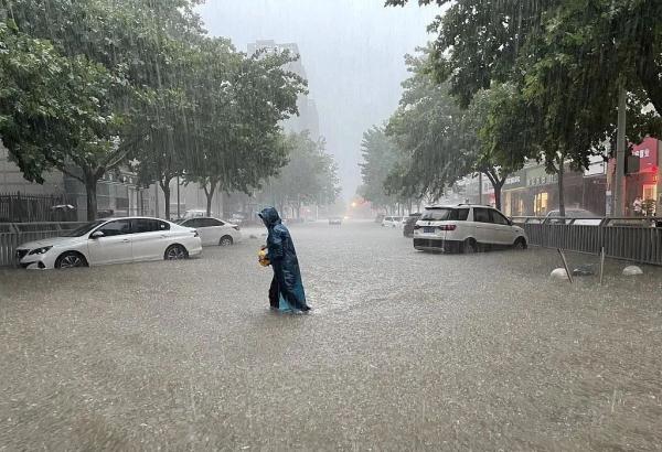 防汛救灾在行动｜【动画】暴雨来袭，掌握这些城市内涝自救方法！